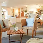 Hotel Schloss Wartegg 4*