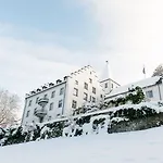 Hotel Schloss Wartegg 4*