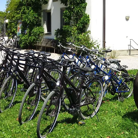 Hotel Schloss Wartegg 4*