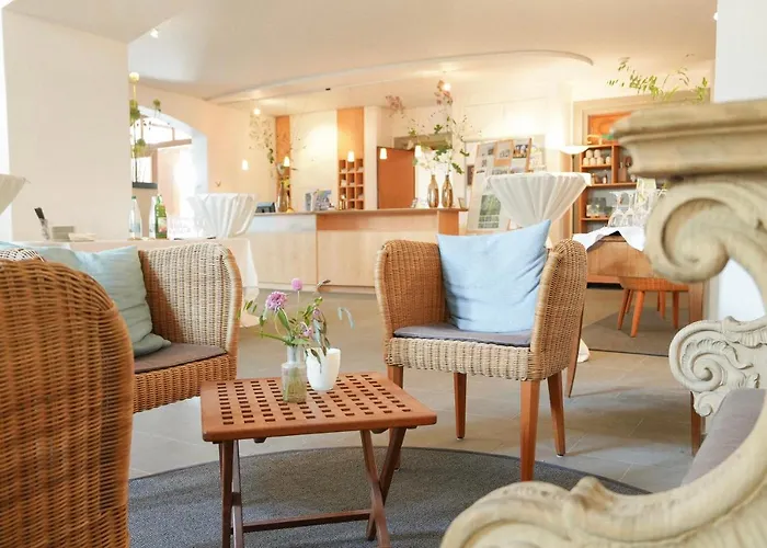 Hotel Schloss Wartegg 4*