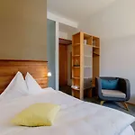 Schloss Wartegg 4*
